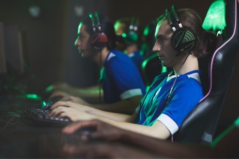 HGC AMSIX OTT
